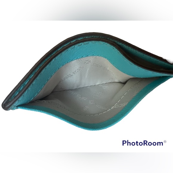 Michael Kors card holder - Picture 4 of 5